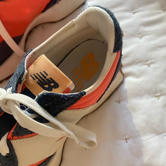 New Balance Sneakers - almost new - Picture 2 of 4